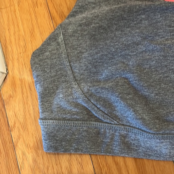 Lululemon sport bra - Picture 3 of 5